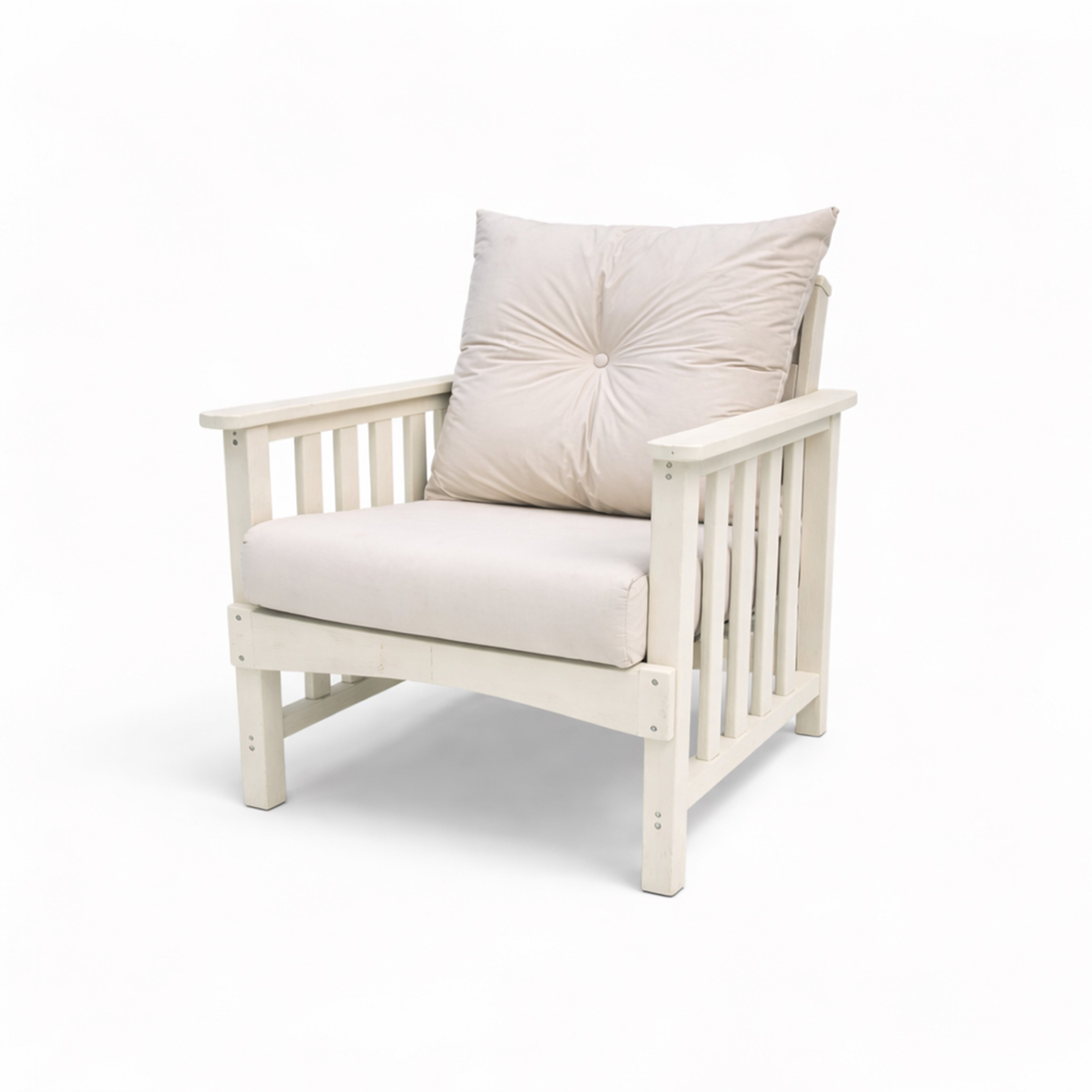 eco lounge recycled plastic outdoor deep seating sofa chair with cushion in ivory color for patio and outdoor spaces